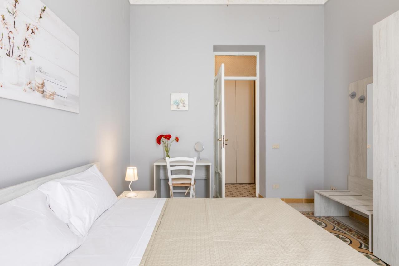 Stazione Notarbartolo Bright & Cozy Apartment Palermo Eksteriør billede