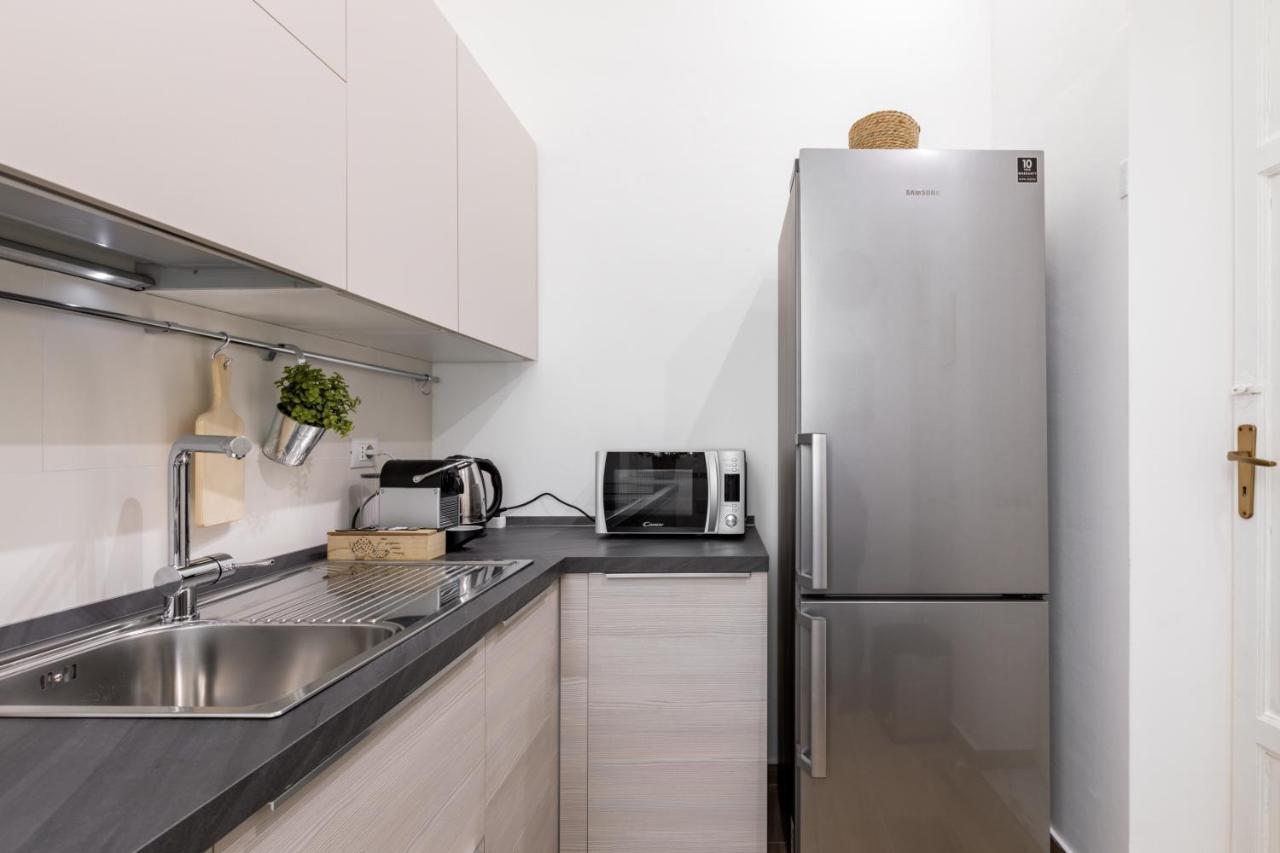 Stazione Notarbartolo Bright & Cozy Apartment Palermo Eksteriør billede